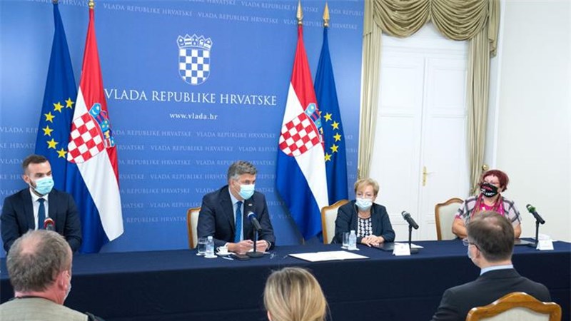 Plenković: Naš je cilj povećanje mirovina od 10 posto do kraja mandata